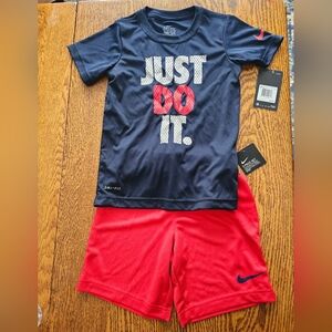 Nike Dri-Fit 2 Piece Set - Boys Size 6 (6, M, 110-116cm, 5-6yrs), red/navy